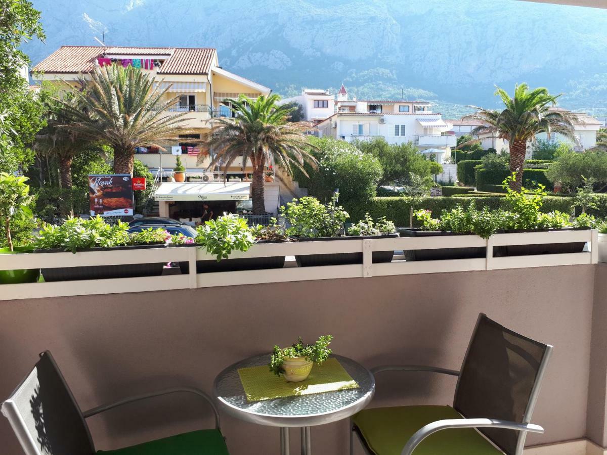 Apartment Mira Makarska Exteriör bild