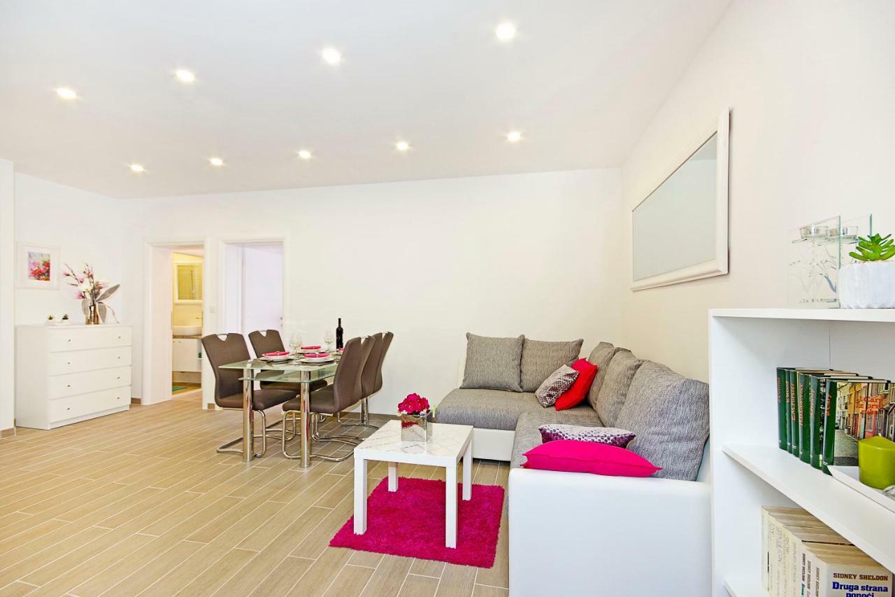 Apartment Mira Makarska Exteriör bild